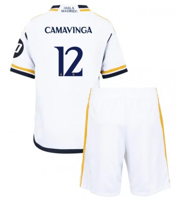Real Madrid Eduardo Camavinga #12 Replika Babytøj Hjemmebanesæt Børn 2023-24 Kortærmet (+ Korte bukser)
